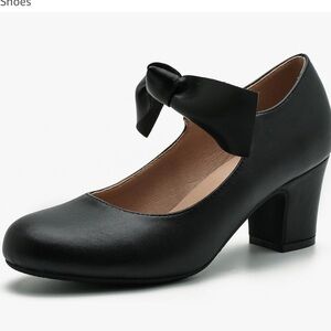 Black Chunky Heel Pumps with Strap